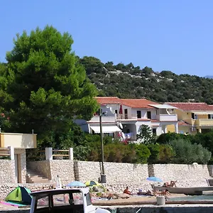 Nada Apartman Barbat na Rabu