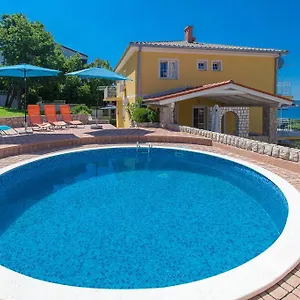 Vila Rosa Mora Apartman Crikvenica